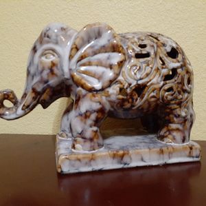 Elephant small sculpture